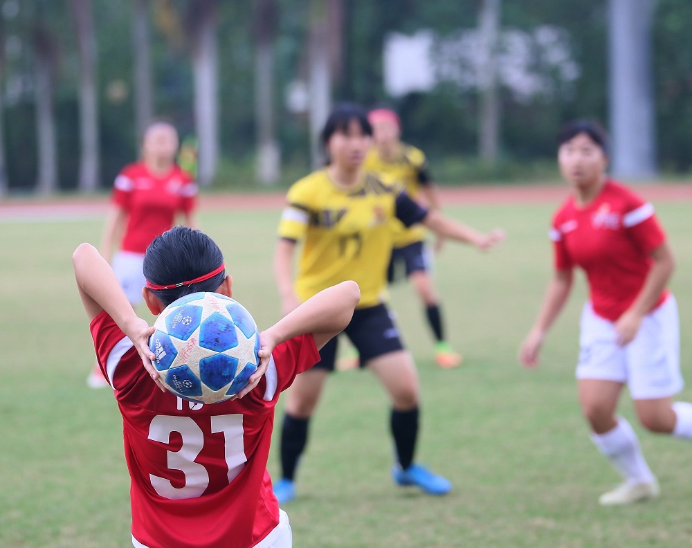 2018-19 女子足球比賽